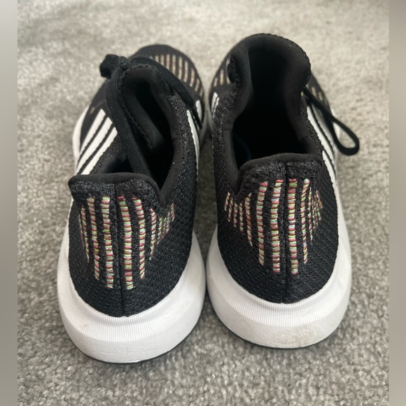 Adidas swift run PYV 702001 Running Shoes mens sz 10 - Picture 3 of 8